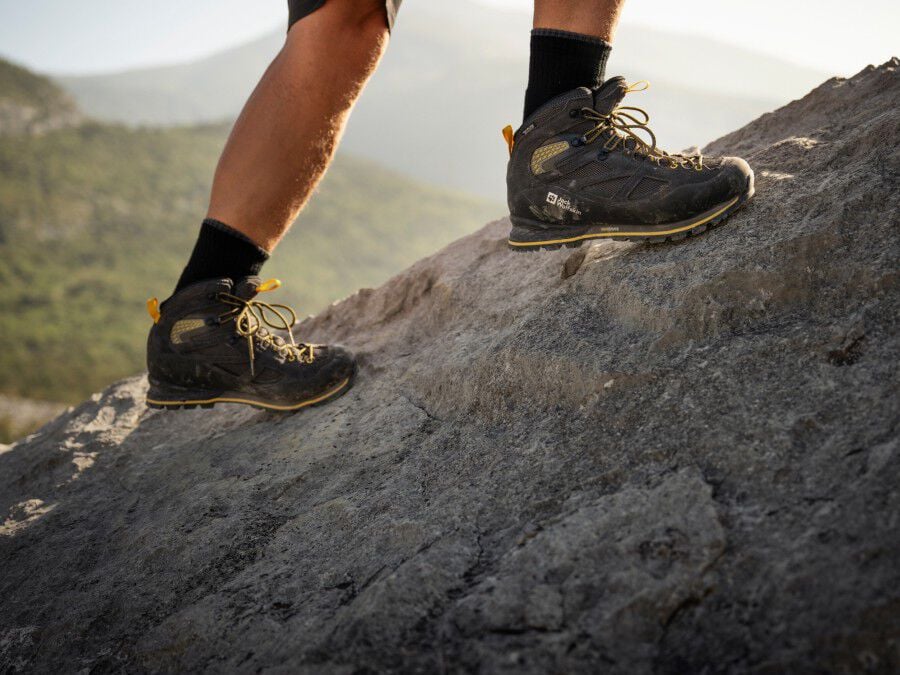 Яке трекінгове взуття вибрати?